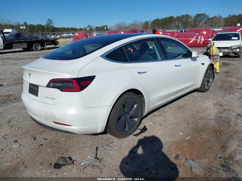 2019 Tesla Model 3 Long Range/Performance
