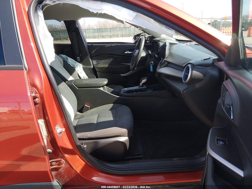 2024 CHEVROLET TRAX auction photo 5