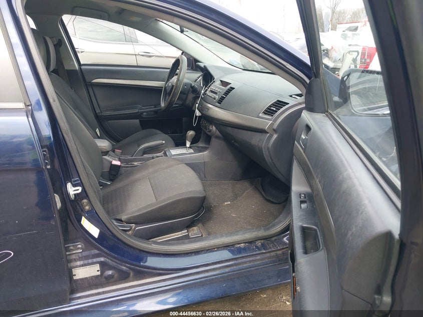 2013 Mitsubishi Lancer Sportback Es