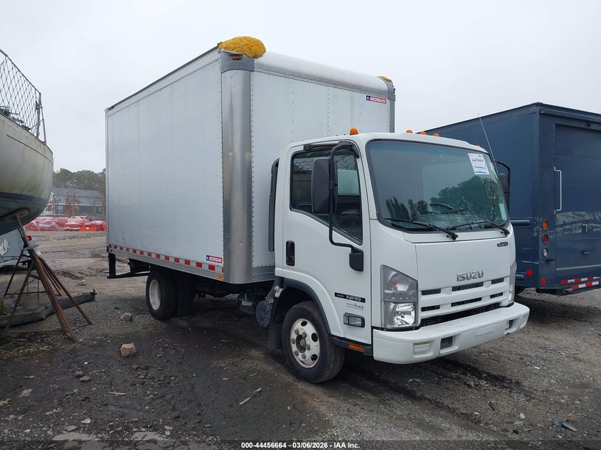 2015 ISUZU NPR REG