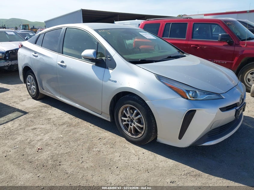 2019 Toyota Prius L Eco
