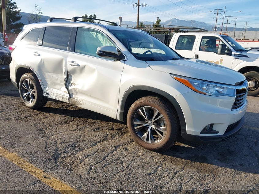 2016 Toyota Highlander Xle V6