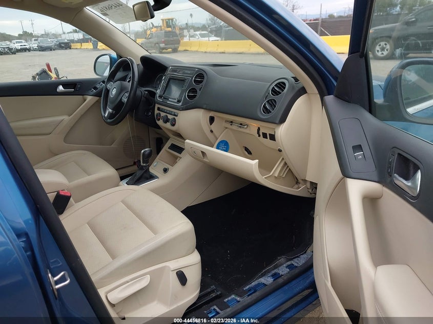 2017 Volkswagen Tiguan 2.0T Wolfsburg Edition