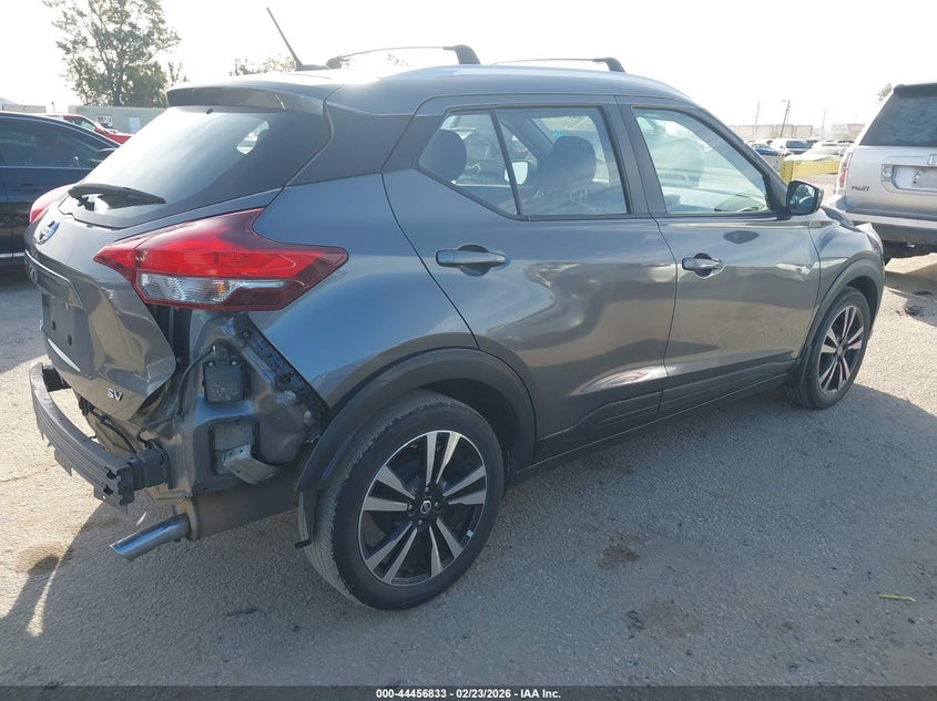2019 Nissan Kicks Sv