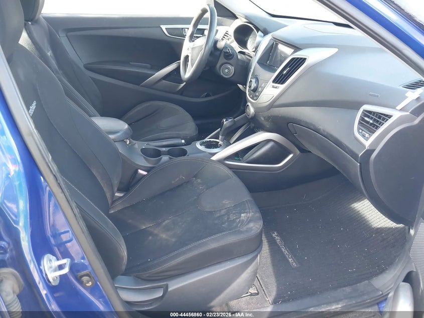 2012 Hyundai Veloster Base W/Black