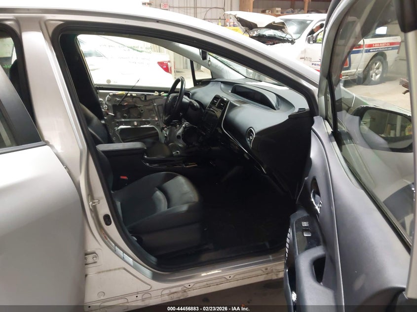 2019 Toyota Prius Xle