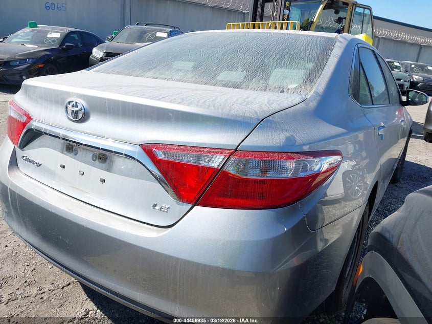 2017 Toyota Camry Le