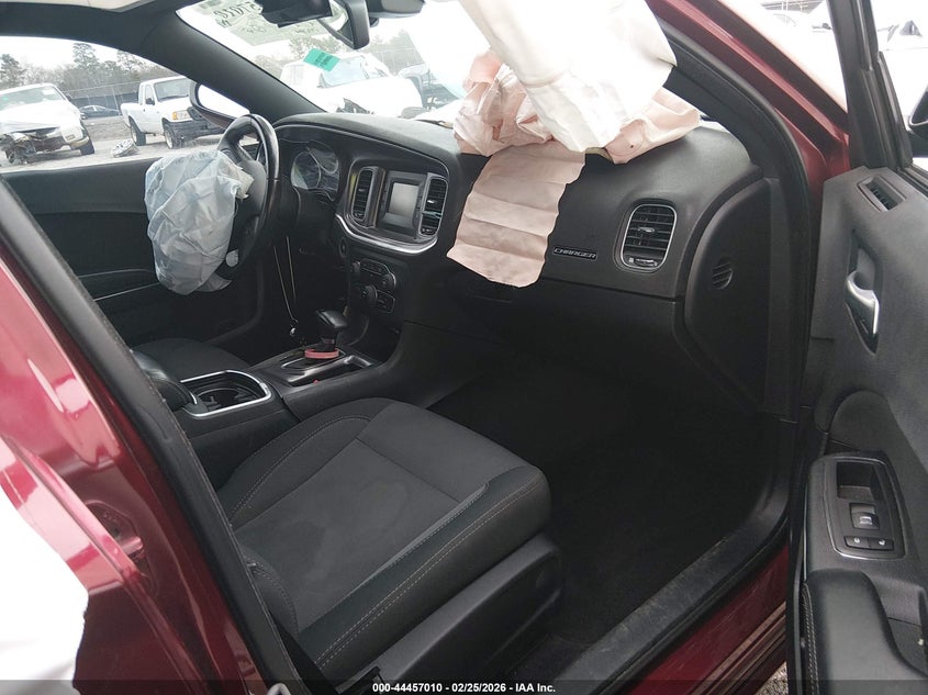 2017 Dodge Charger Se Rwd