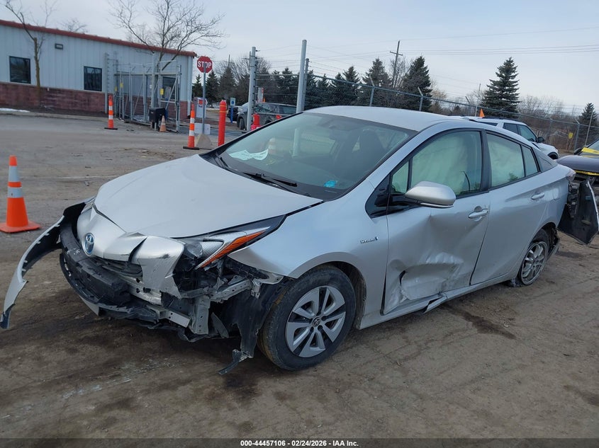2016 Toyota Prius Three