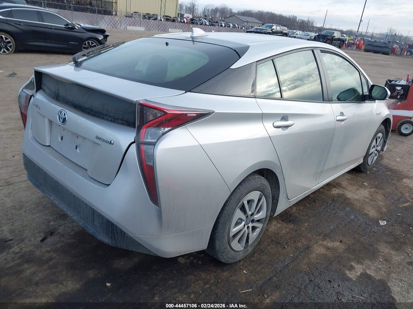 2016 Toyota Prius Three