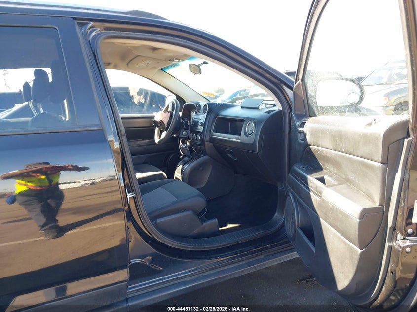 2012 Jeep Compass Sport