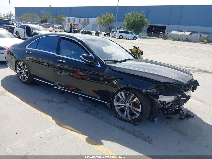 2015 Mercedes-Benz S 550 4Matic