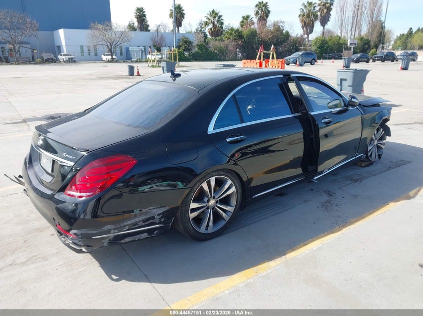 2015 Mercedes-Benz S 550 4Matic