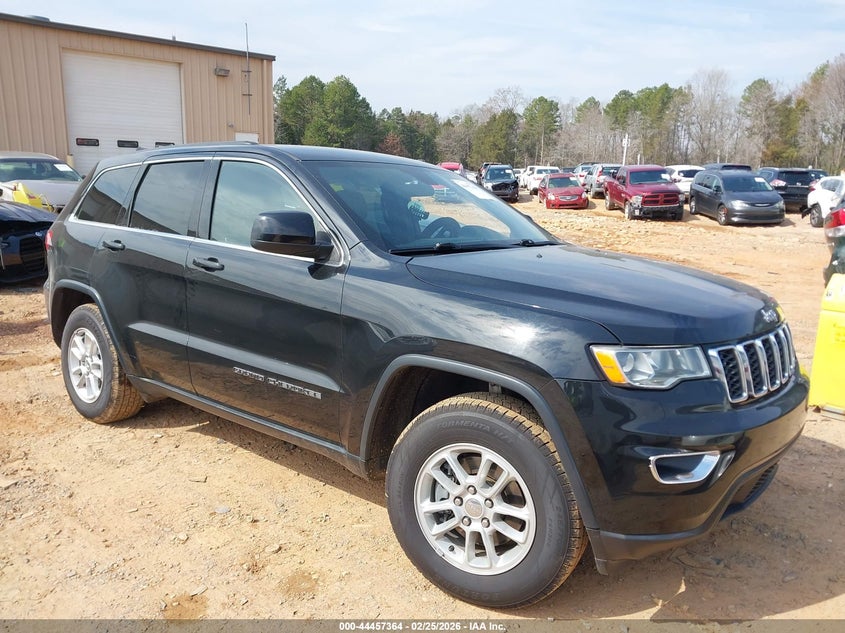 2018 Jeep Grand Cherokee Laredo 4X2
