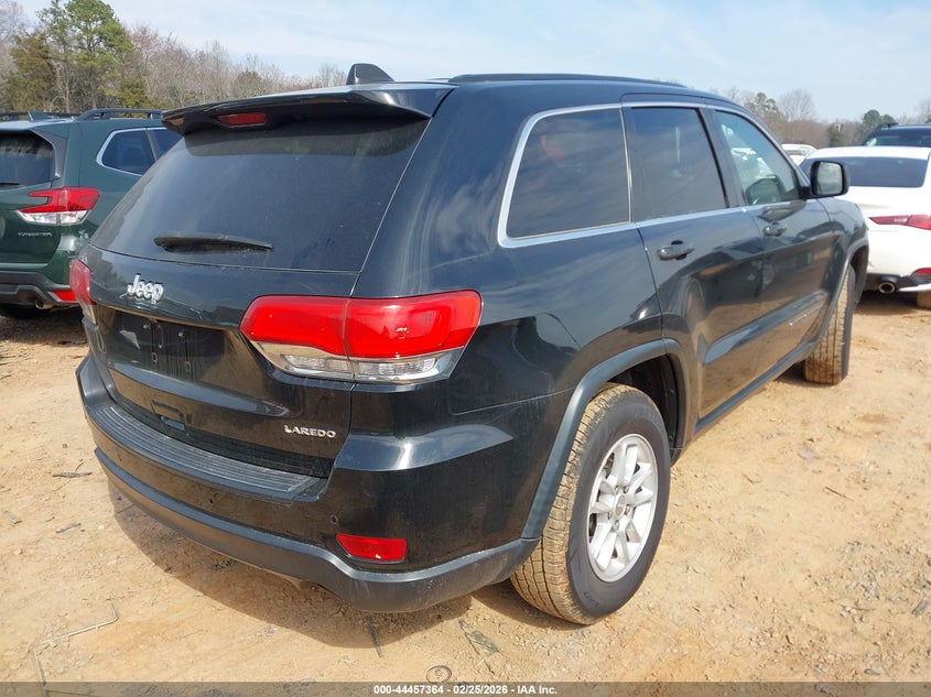 2018 Jeep Grand Cherokee Laredo 4X2