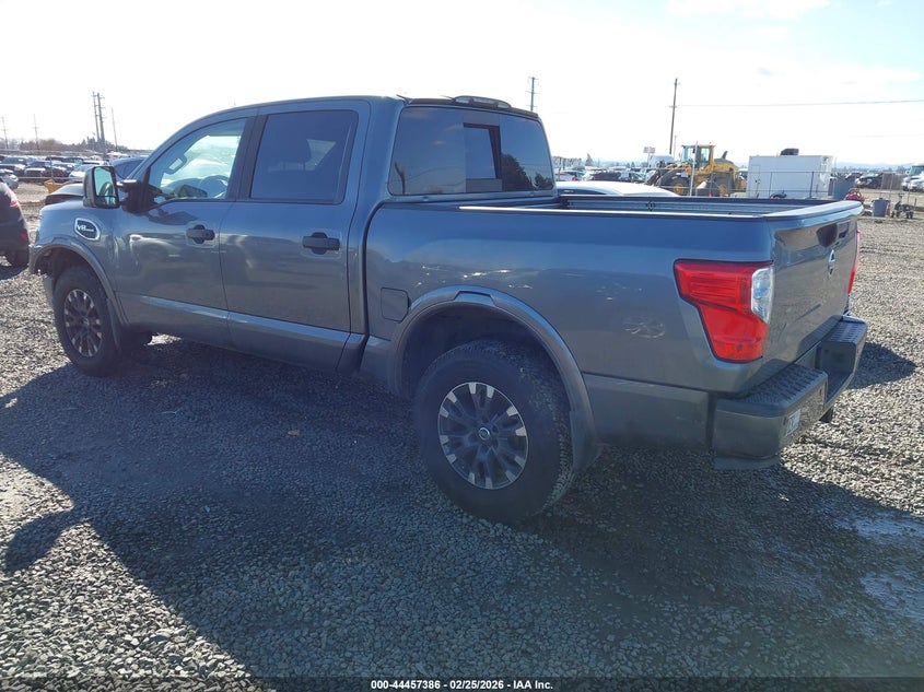 2017 Nissan Titan Pro-4X