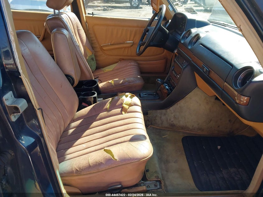 1984 Mercedes-Benz 300 Dt