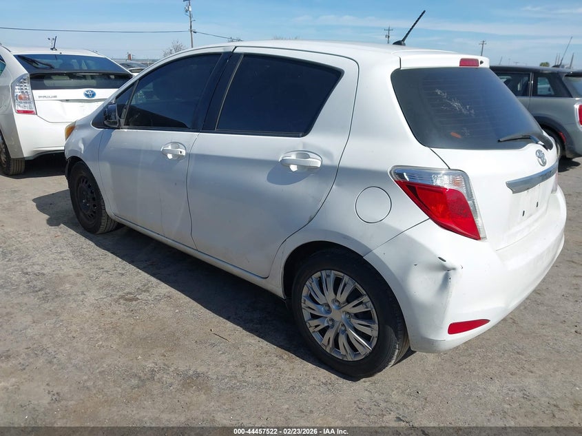 2013 Toyota Yaris Le