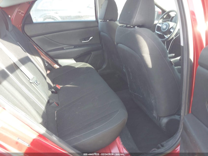 VIN 5NPLM4AG4NH076545 2022 HYUNDAI ELANTRA SEL