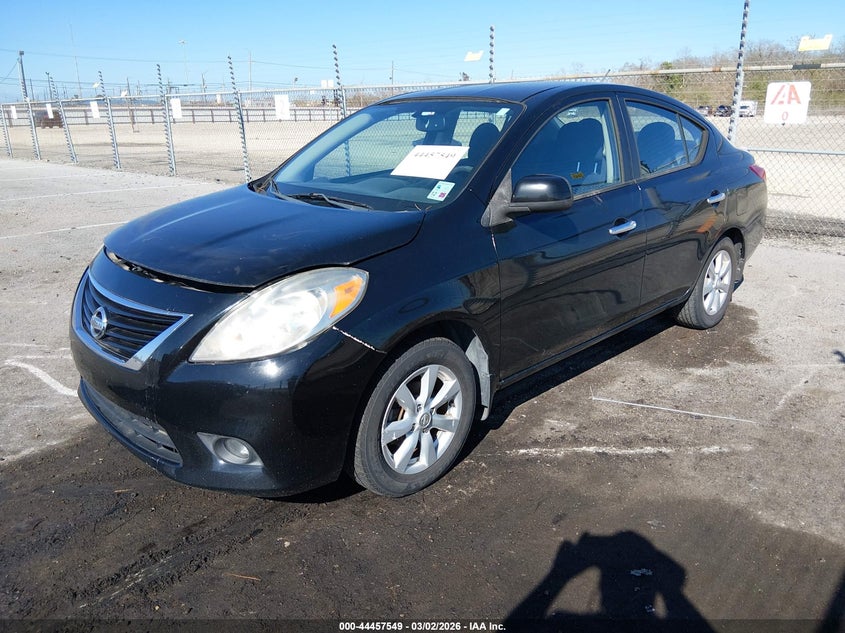 2012 Nissan Versa 1.6 Sl