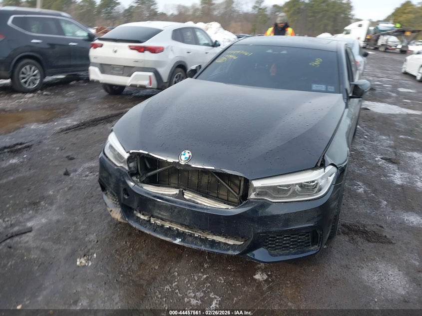 2019 BMW 5er 4.4 M550I xDrive black Lot 111044457561 Vin WBAJB9C59KB287904
