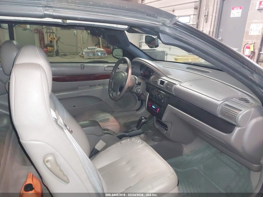 2002 Chrysler Sebring Lxi