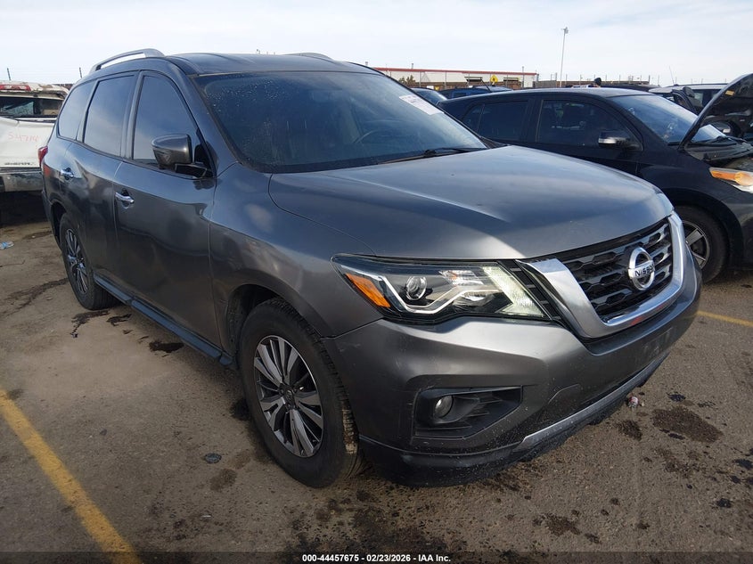 2018 NISSAN PATHFINDER SL