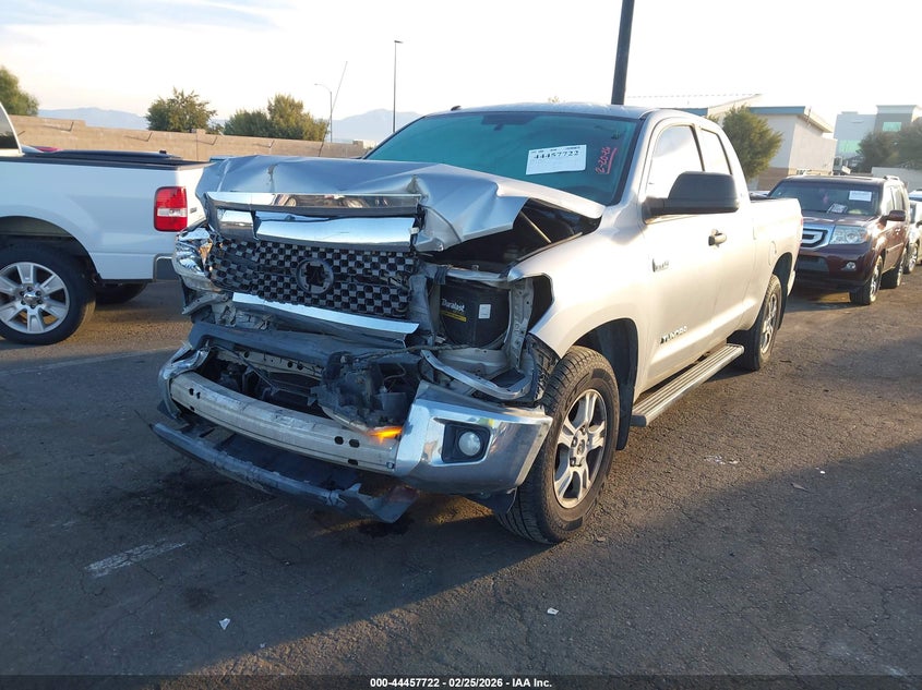 2016 Toyota Tundra Sr5 5.7L V8