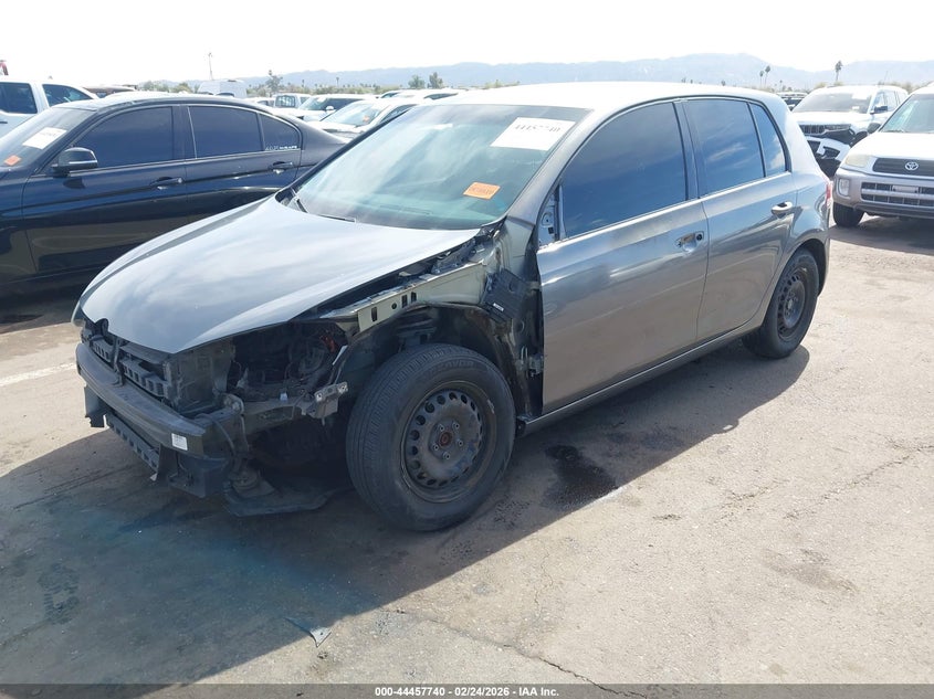 2012 Volkswagen Golf 2.5L 4-Door
