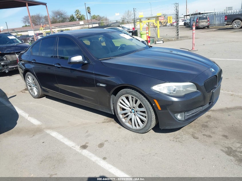 2011 BMW 550I