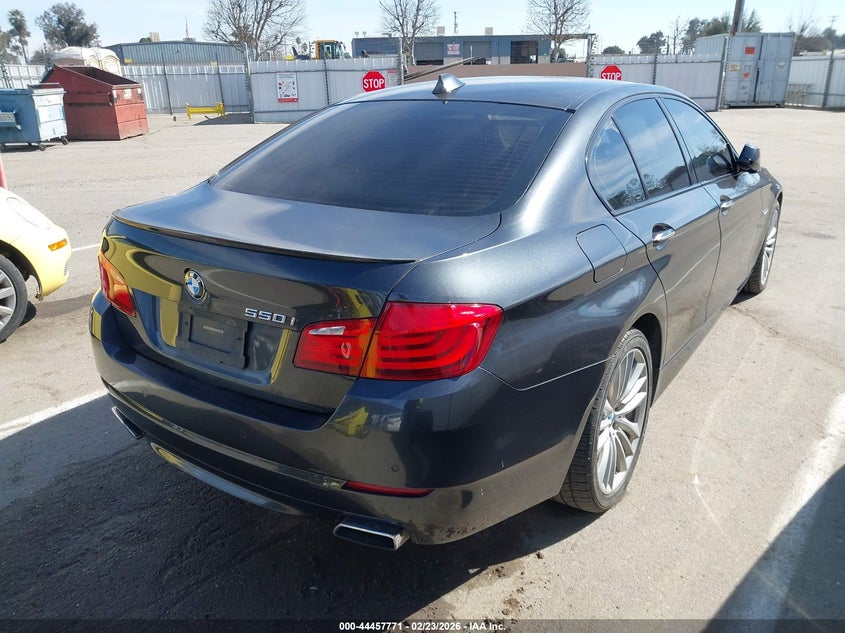 2011 BMW 550I