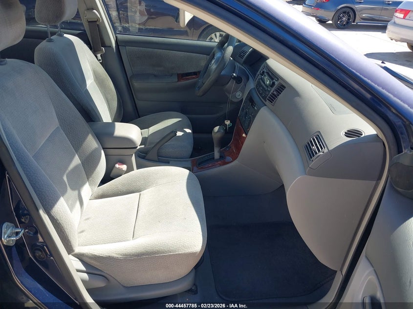 2004 Toyota Corolla Le