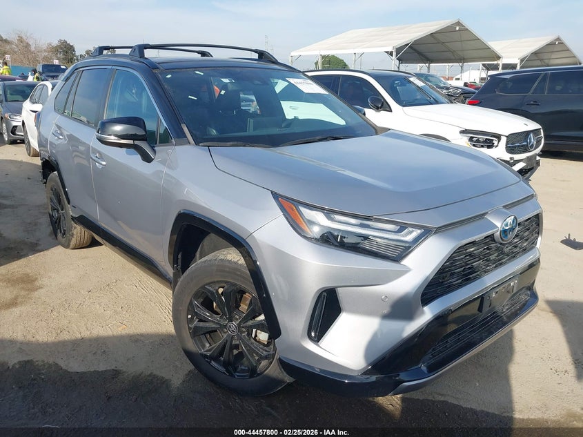 2022 TOYOTA RAV4 HYBRID XSE
