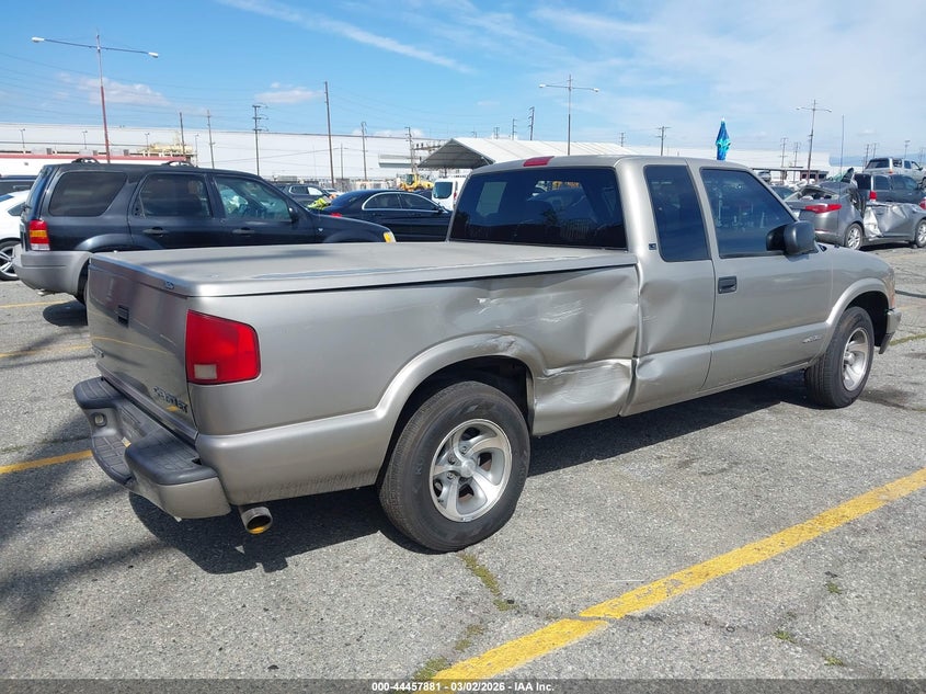 2002 Chevrolet S-10 Ls