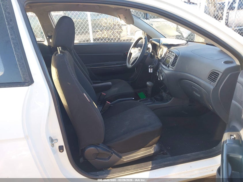 2010 Hyundai Accent Gs