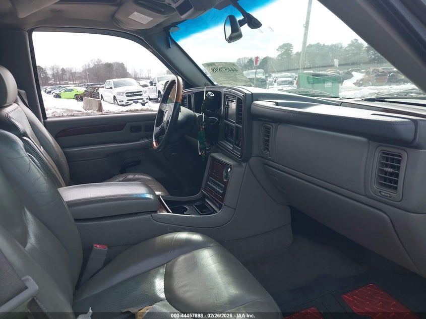 2005 Cadillac Escalade Ext Standard