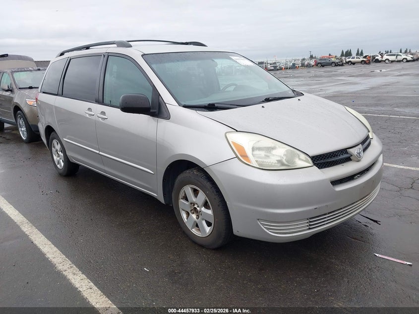 2004 Toyota Sienna Le