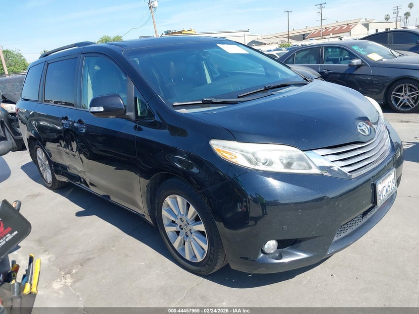 2015 Toyota Sienna Limited 7 Passenger