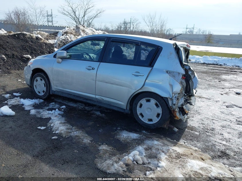 2011 Nissan Versa 1.8S