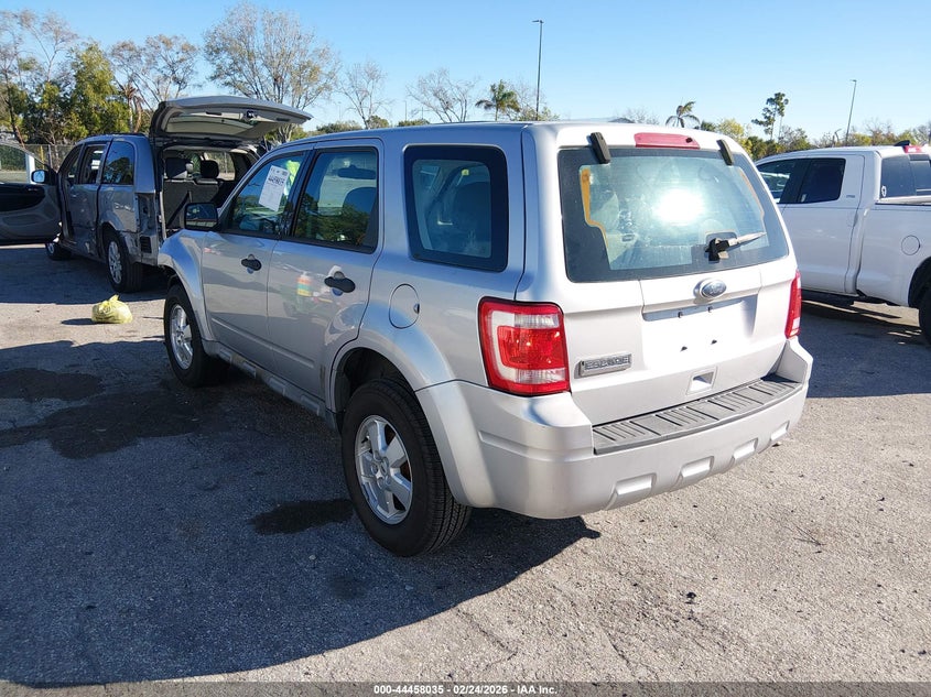 2010 Ford Escape Xls