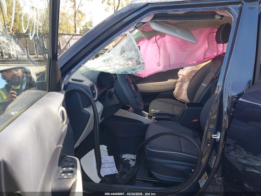 2026 Hyundai Venue Sel W/Two-Tone Roof