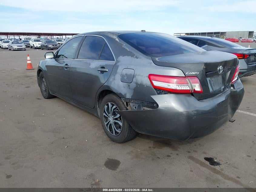 2010 Toyota Camry Le