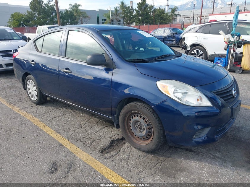 2013 Nissan Versa 1.6 S+