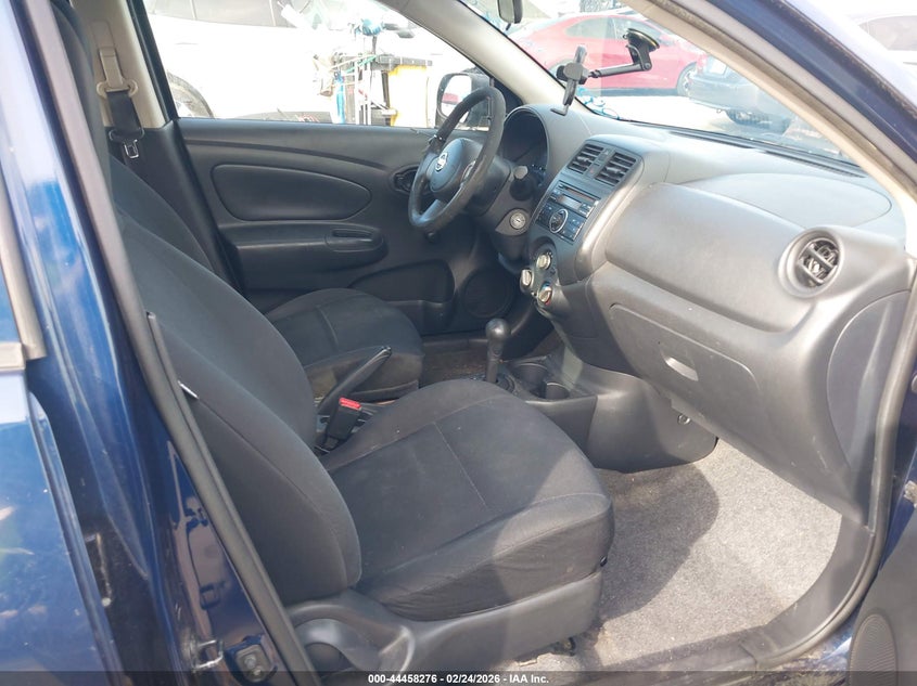 2013 Nissan Versa 1.6 S+