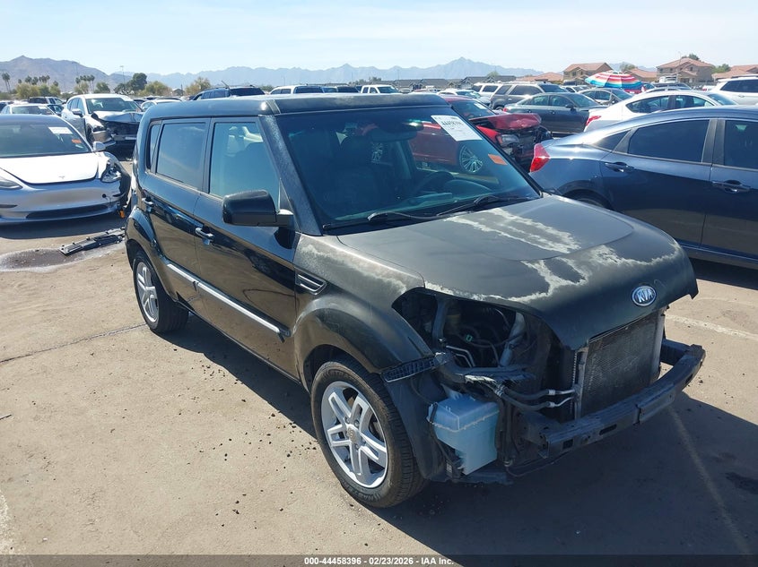 2011 Kia Soul +