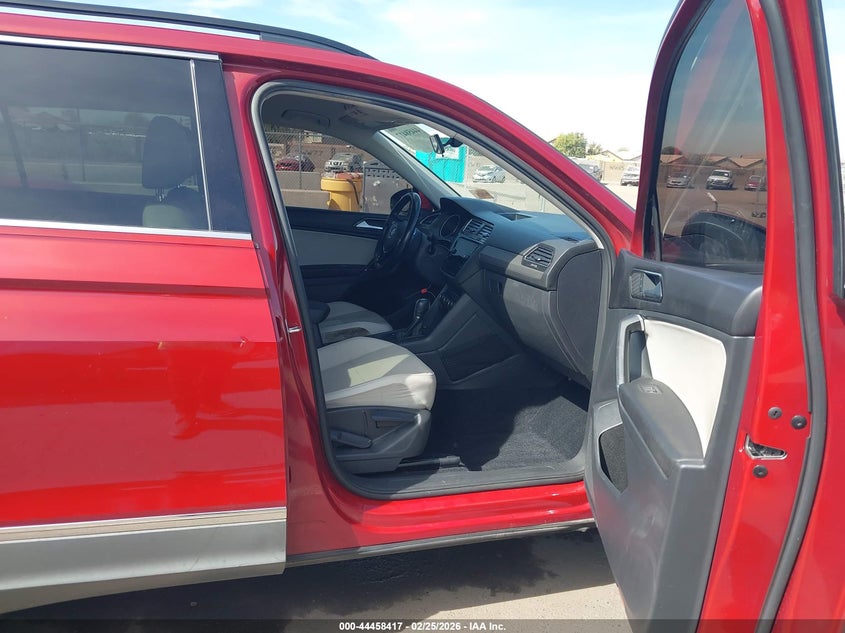 2018 Volkswagen Tiguan 2.0T Se/2.0T Sel