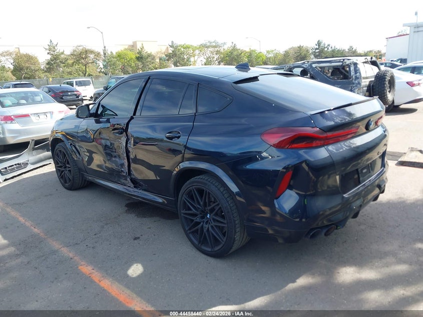 2021 BMW X6 M