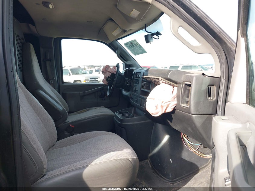 2017 Chevrolet Express 2500 Work Van