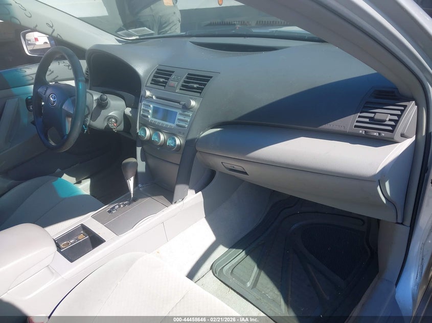 2009 Toyota Camry Le