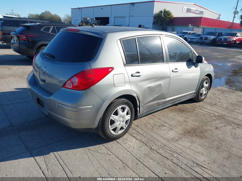 2012 Nissan Versa 1.8 S